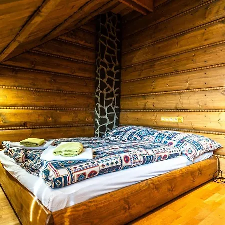 Privat Kamzik * Велька-Ломница